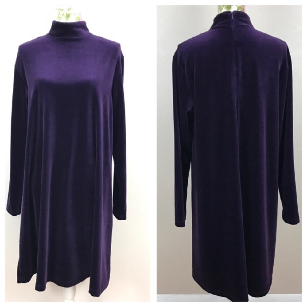 Long sleeve purple velvet dress